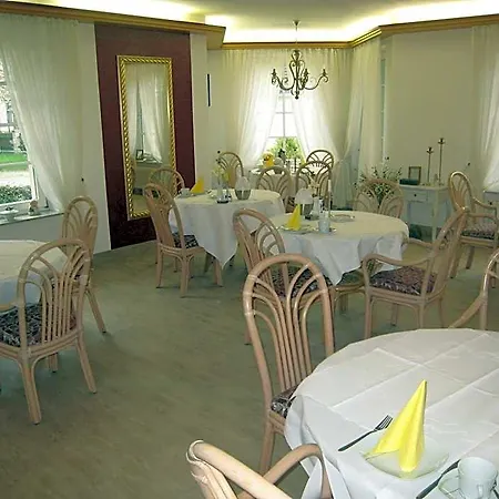 Am Friedrichspark מלון דירות